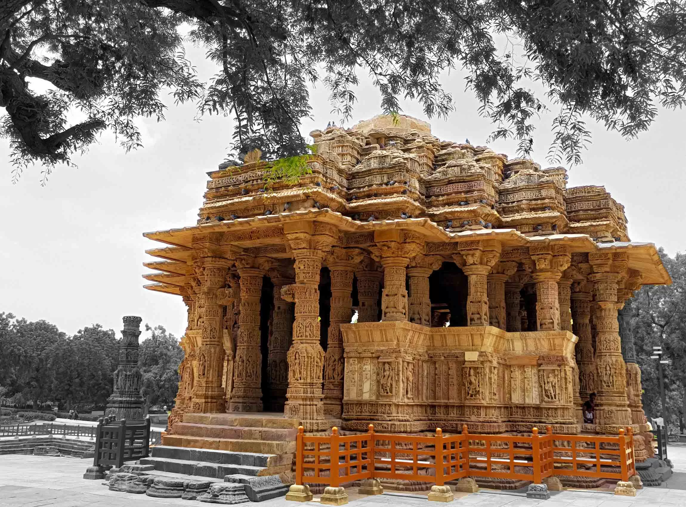 Modhera main