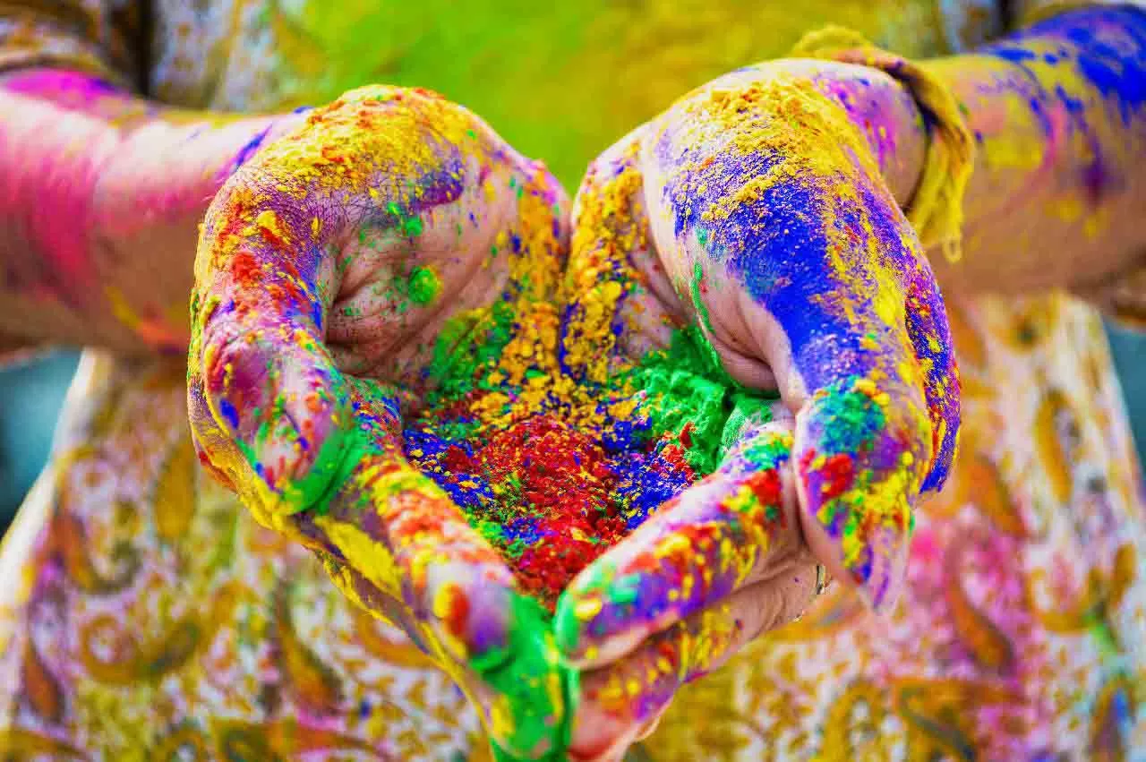 holi main